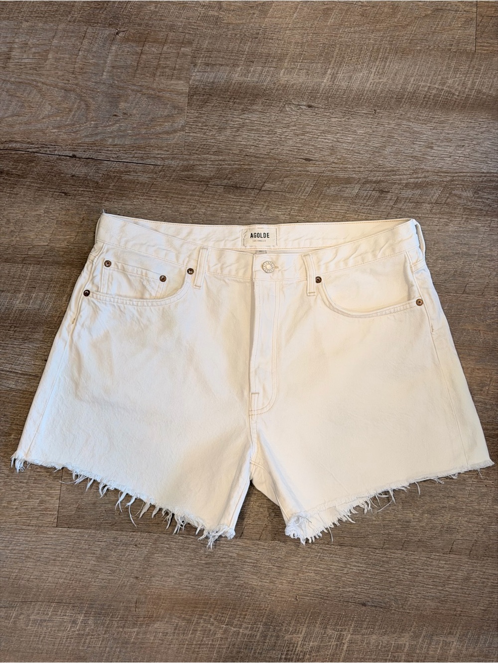 🤍 AGOLDE Parker Denim Shorts White High Rise Button Fly Distressed Size 31 - Picture 2 of 11